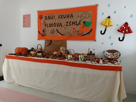 OBILJEŽAVANJE DANA KRUHA U DJEČJEM VRTIĆU "KADUJICA"