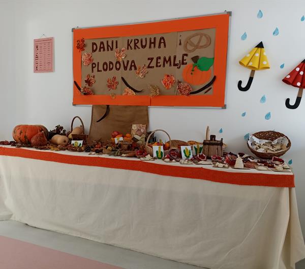 OBILJEŽAVANJE DANA KRUHA U DJEČJEM VRTIĆU "KADUJICA"